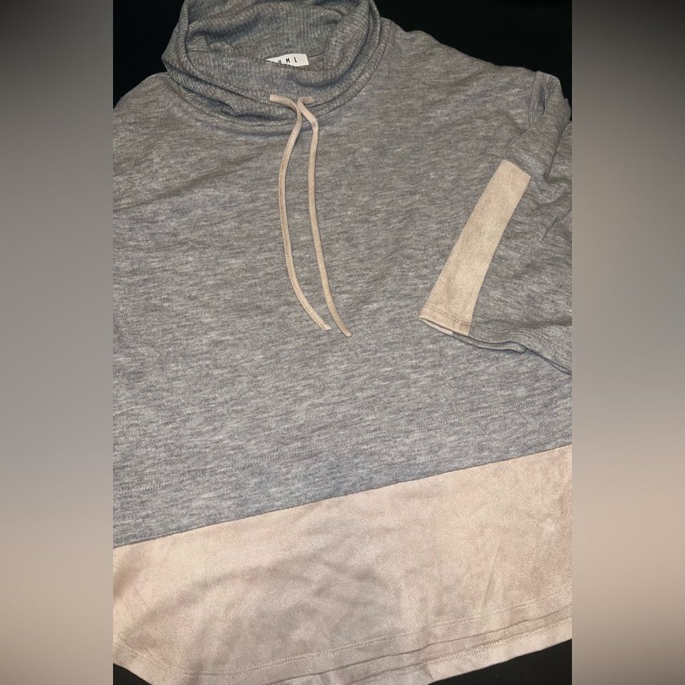 THML | Anthropologie Grey & tan cowl Sweater With suede details Sz M EUC